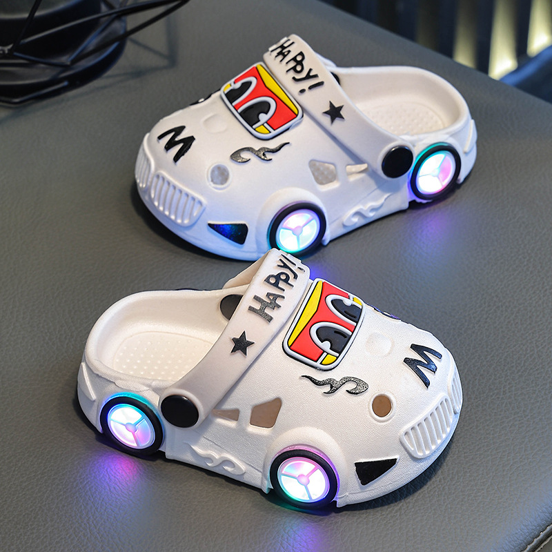 Kids Indoor Outdoor Slippers - أحذية صيفية عصرية متعددة الاستخدامات مضيئة