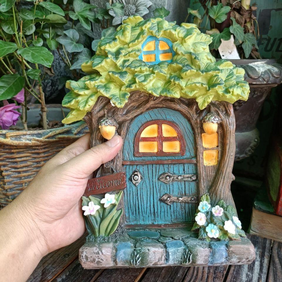 Kids Outdoor Fairy Garden - باب خشبي مصغر للجنومات والجنيات بتصميم