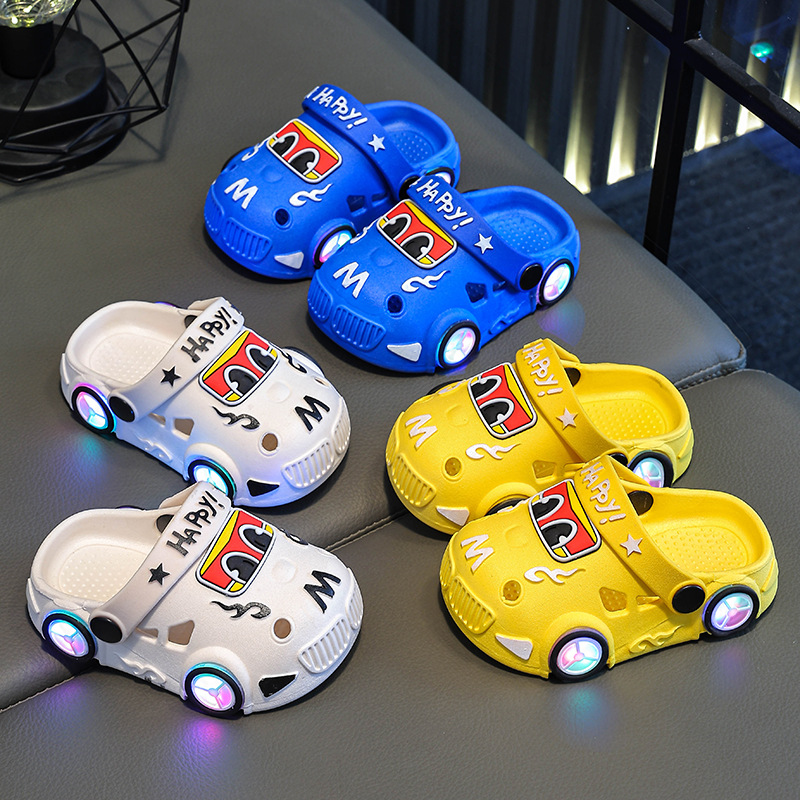 أحذية صيفية عصرية متعددة الاست - مراجعة Kids Indoor Outdoor Slippers وسعره