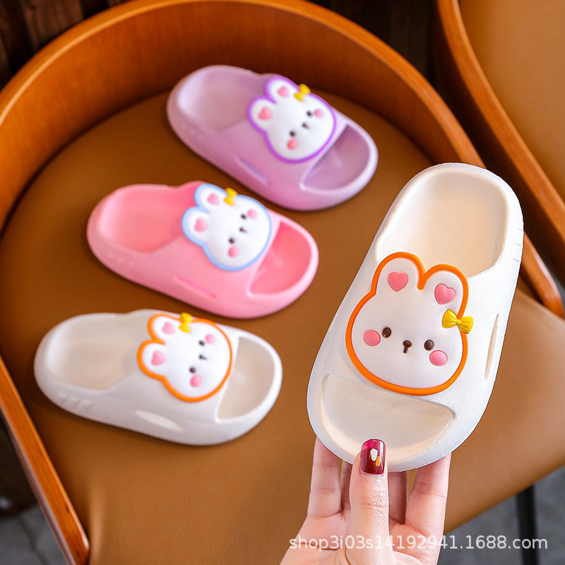 أحذية شاطئية للأطفال بتصميم كر - مراجعة Kids Indoor Outdoor Slippers وسعره