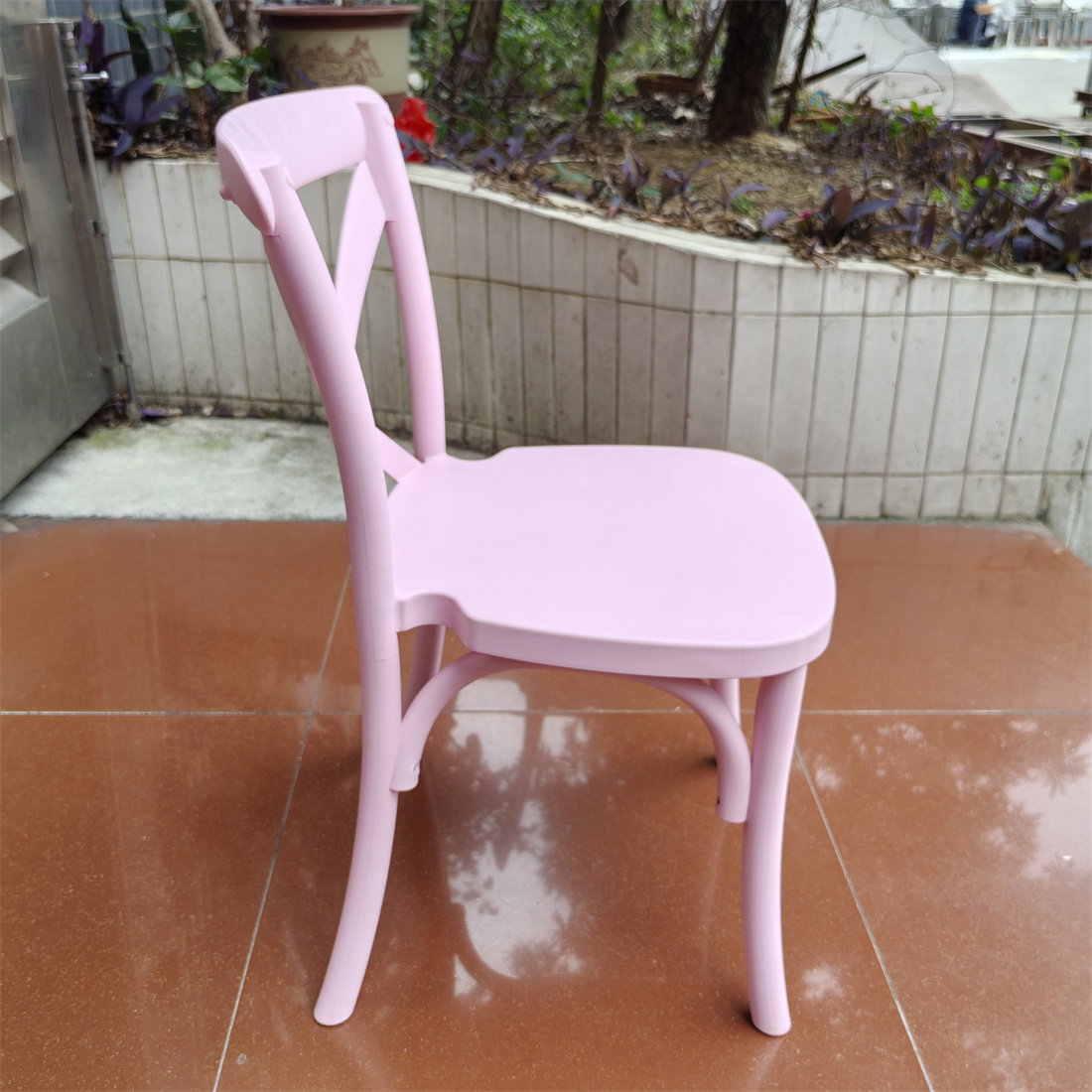 مجموعة تناول الطعام الحديثة ال - مراجعة Kids Outdoor Dining Set وسعره