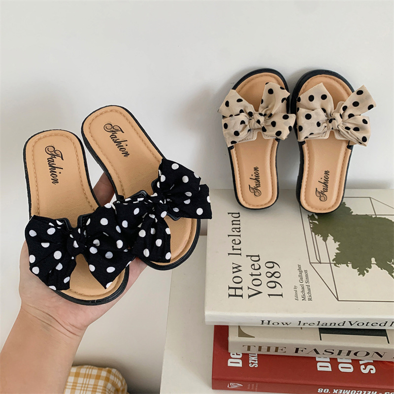 شباشب أطفال أنيقة بتصميم فيونك - مراجعة Kids Indoor Outdoor Slippers وسعره