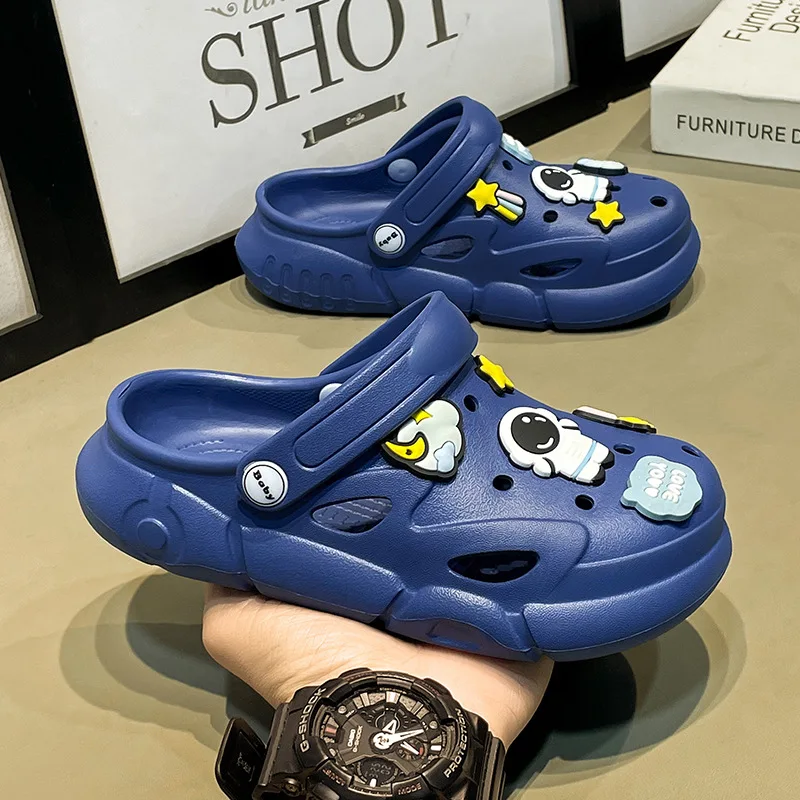 صنادل الأطفال المضادة للانزلاق - مراجعة Kids Indoor Outdoor Slippers وسعره